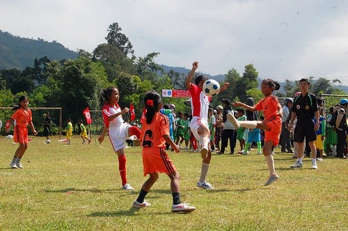 Liên đoàn bóng đá châu Á chúc mừng Liên đoàn bóng đá Việt Nam nhận giải thưởng 2015 - ảnh 1